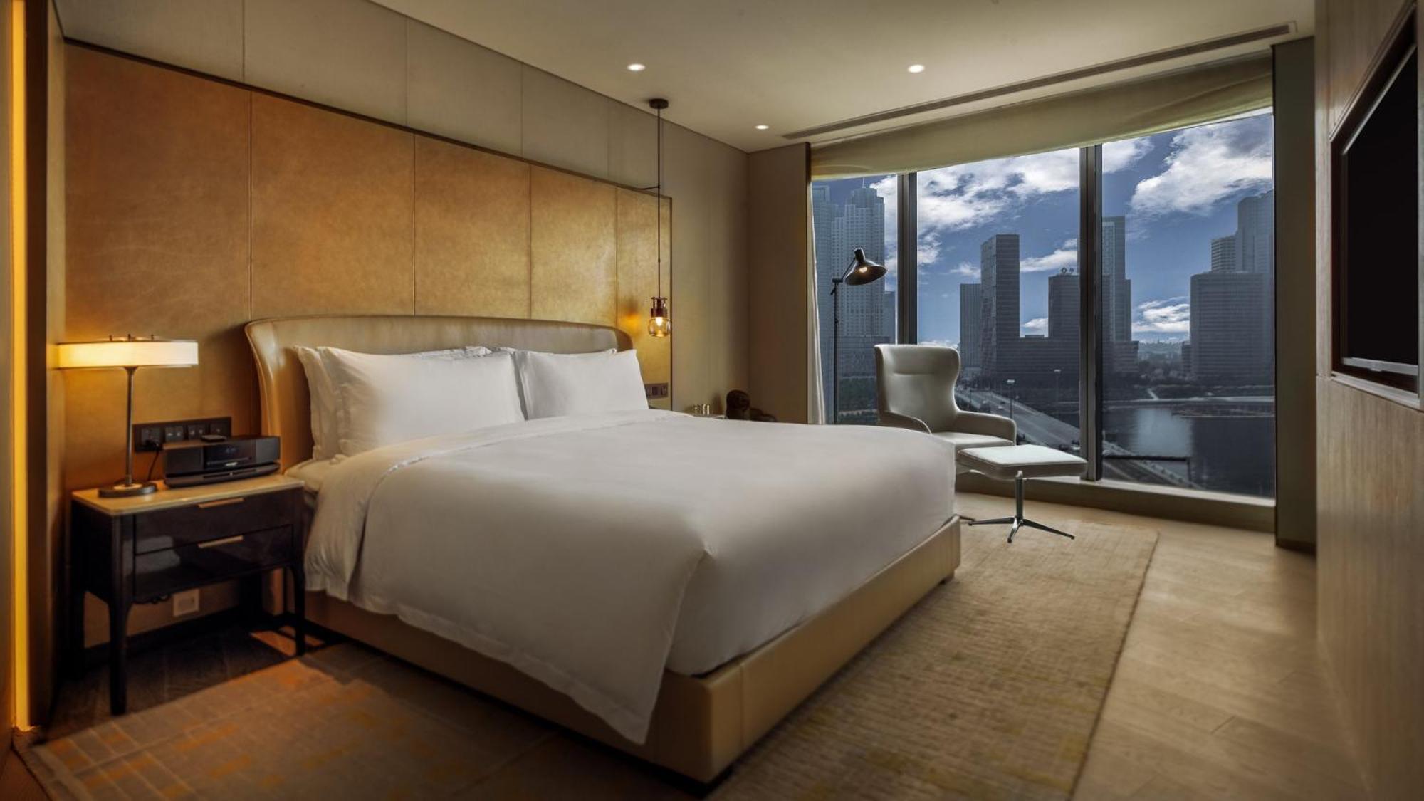 Intercontinental Tianjin Yujiapu Hotel & Residences By Ihg Екстериор снимка
