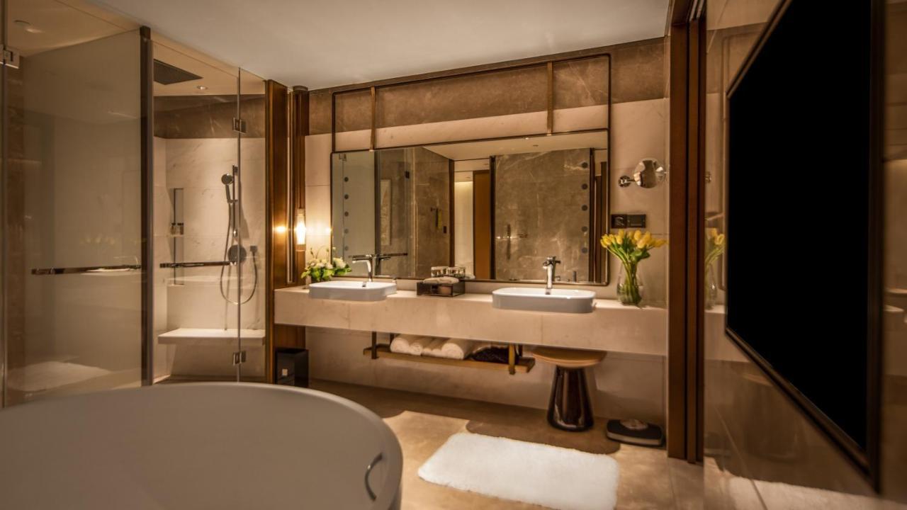 Intercontinental Tianjin Yujiapu Hotel & Residences By Ihg Стая снимка
